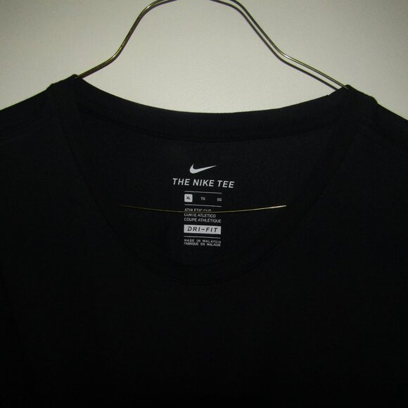 Nike Tee Shirt - XL - Picture 3 of 6